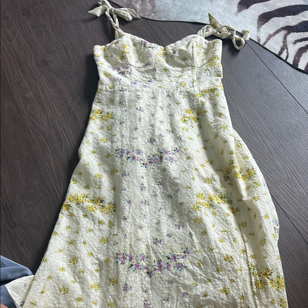 Steve Madden Cream Floral Dress